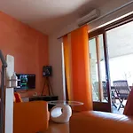 Relax Al Porto - 180 Degrees Of Exciting Garda Views * Moniga del Garda