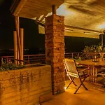 Relax Al Porto - 180 Degrees Of Exciting Garda Views * Moniga del Garda